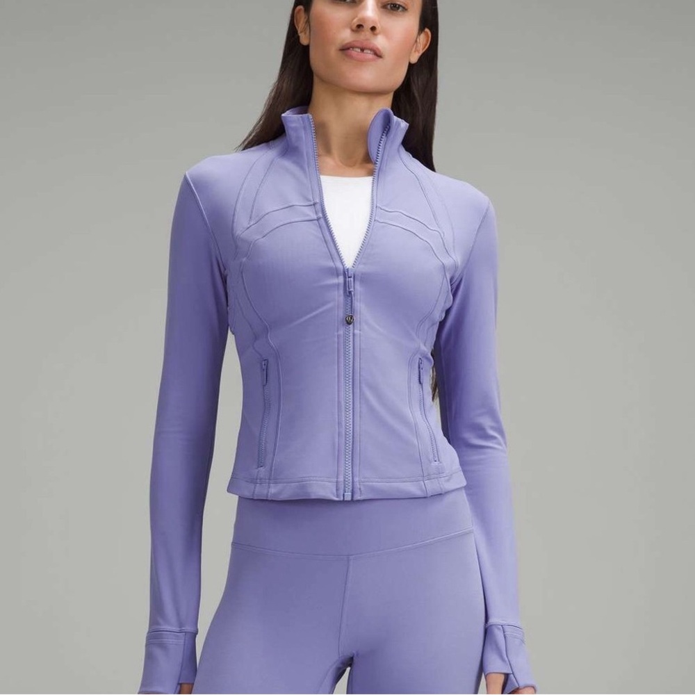 Lululemon Define Cropped Nulu Dark Lavender 6 NWT